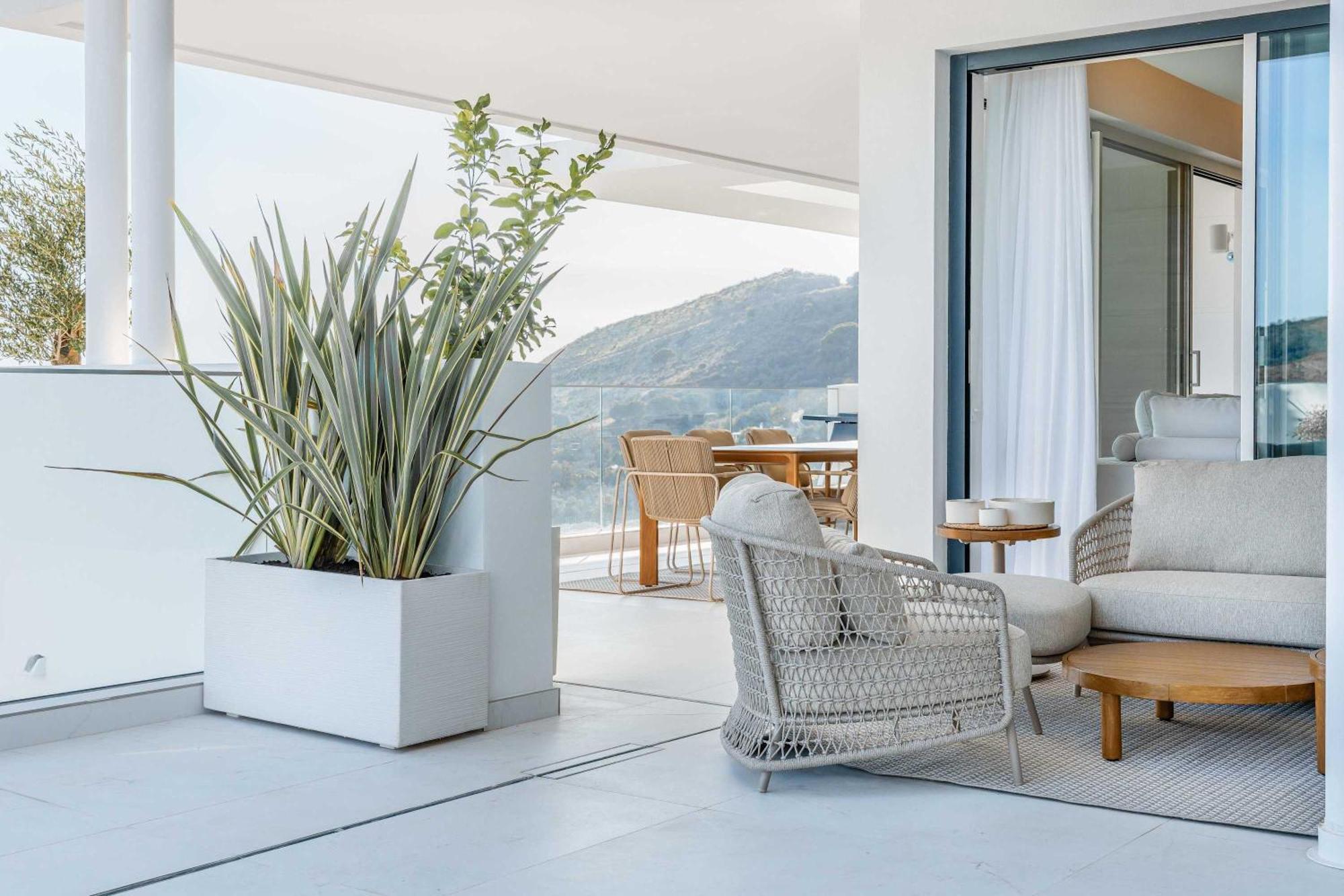 Palo Alto 1 Luxury Modern Views Terrace