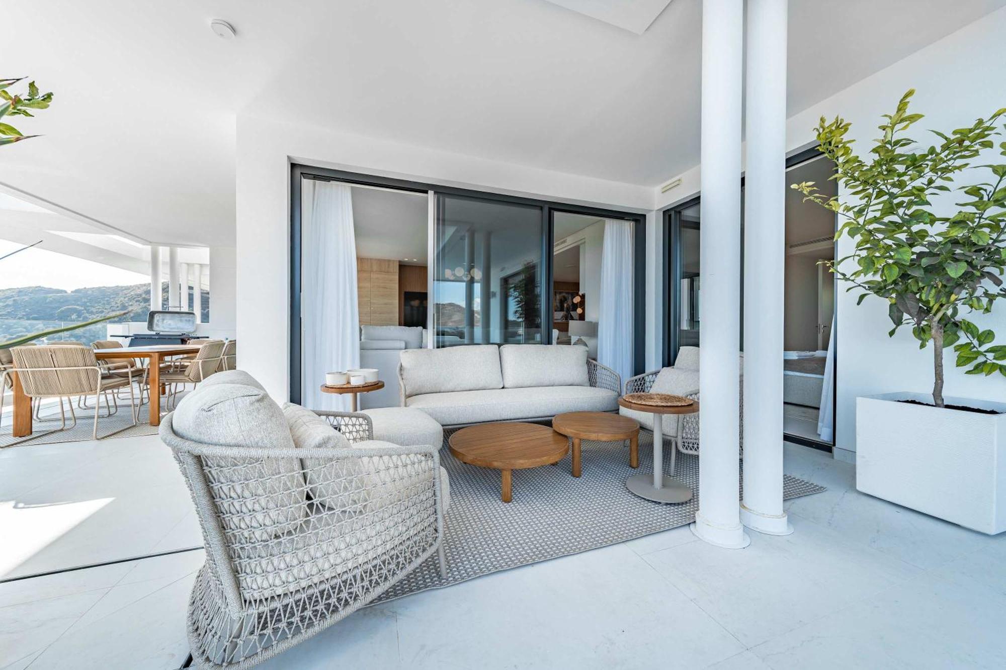Palo Alto 1 Luxury Modern Views Terrace